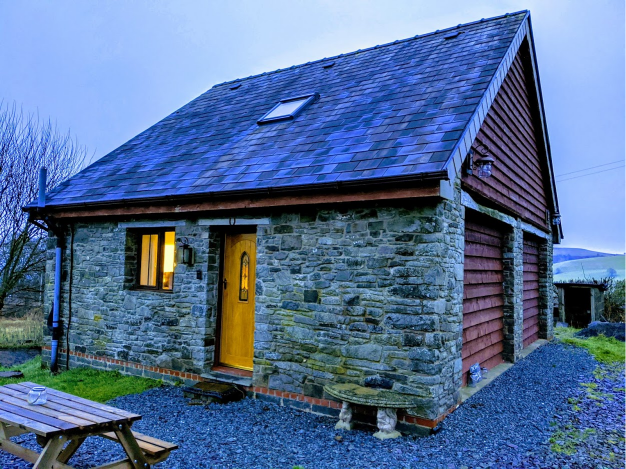 Cosy on a winter's afternoon. Photo: Amir Pourabdollah